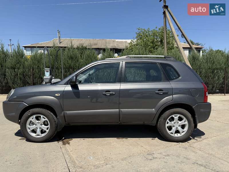 Внедорожник / Кроссовер Hyundai Tucson 2008 в Великой Александровке