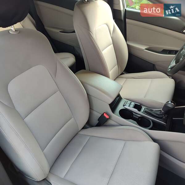 Позашляховик / Кросовер Hyundai Tucson 2015 в Кагарлику фото 2 Позашляховик / Кросовер Hyundai Tucson 2015 в Кагарлику