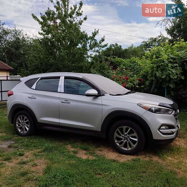 Позашляховик / Кросовер Hyundai Tucson 2015 в Кагарлику фото 10 Позашляховик / Кросовер Hyundai Tucson 2015 в Кагарлику