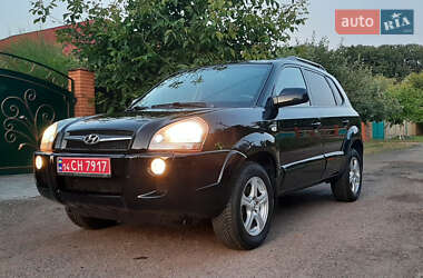 Внедорожник / Кроссовер Hyundai Tucson 2009 в 