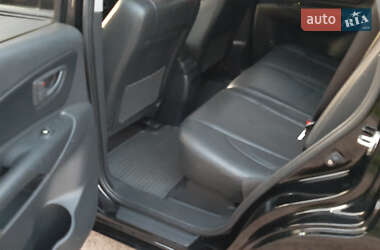 Внедорожник / Кроссовер Hyundai Tucson 2009 в 