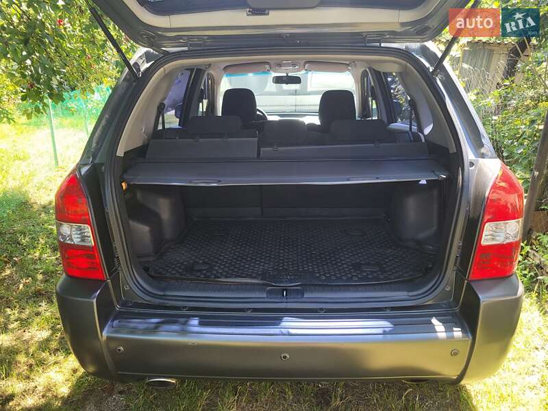 Внедорожник / Кроссовер Hyundai Tucson 2008 в Каменец-Подольском