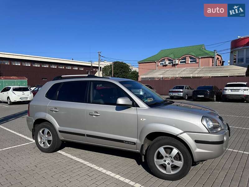 Внедорожник / Кроссовер Hyundai Tucson 2006 в Черкассах