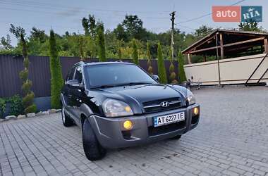 Внедорожник / Кроссовер Hyundai Tucson 2007 в 
