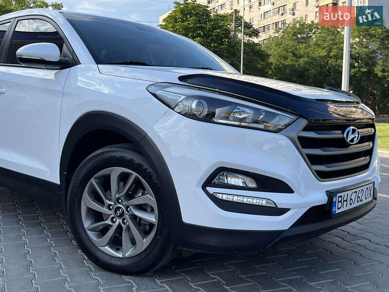Внедорожник / Кроссовер Hyundai Tucson 2016 в Одессе