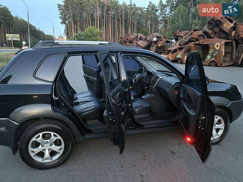 Позашляховик / Кросовер Hyundai Tucson 2008 в Ірпені
