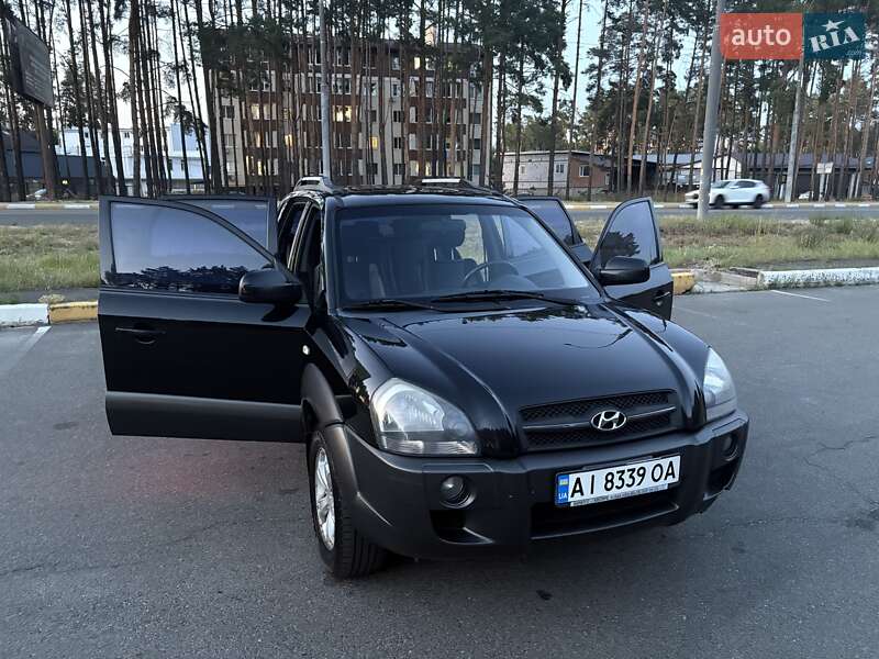 Позашляховик / Кросовер Hyundai Tucson 2008 в Ірпені
