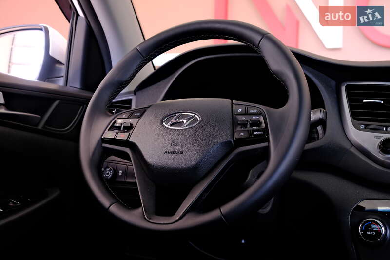 Внедорожник / Кроссовер Hyundai Tucson 2016 в Одессе