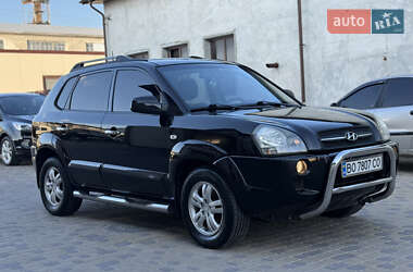 Внедорожник / Кроссовер Hyundai Tucson 2005 в  Внедорожник / Кроссовер Hyundai Tucson 2005 в