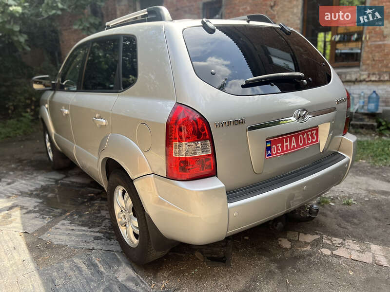 Позашляховик / Кросовер Hyundai Tucson 2009 в Дніпрі