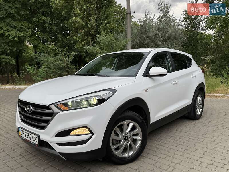 Внедорожник / Кроссовер Hyundai Tucson 2015 в Одессе