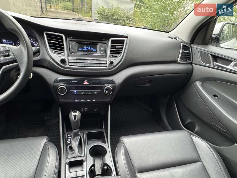 Внедорожник / Кроссовер Hyundai Tucson 2015 в Одессе