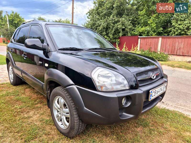 Позашляховик / Кросовер Hyundai Tucson 2007 в Носівці