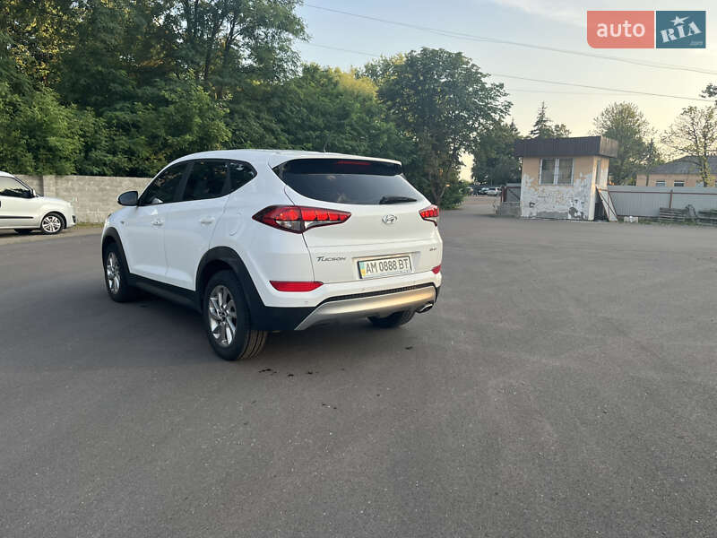 Внедорожник / Кроссовер Hyundai Tucson 2016 в Житомире фото 7 Внедорожник / Кроссовер Hyundai Tucson 2016 в Житомире
