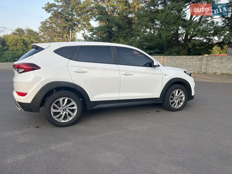 Внедорожник / Кроссовер Hyundai Tucson 2016 в Житомире фото 12 Внедорожник / Кроссовер Hyundai Tucson 2016 в Житомире