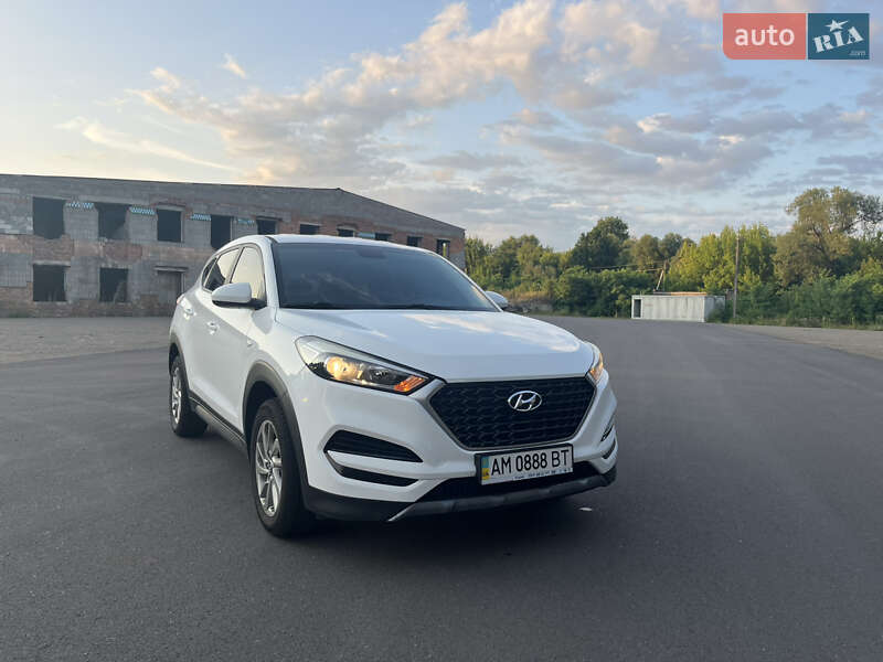 Внедорожник / Кроссовер Hyundai Tucson 2016 в Житомире фото 17 Внедорожник / Кроссовер Hyundai Tucson 2016 в Житомире