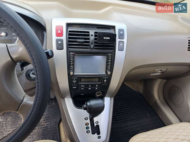 Внедорожник / Кроссовер Hyundai Tucson 2006 в Полтаве