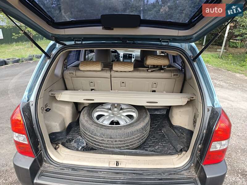 Внедорожник / Кроссовер Hyundai Tucson 2006 в Полтаве