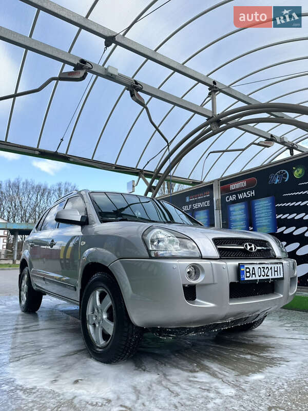 Внедорожник / Кроссовер Hyundai Tucson 2005 в Кропивницком фото 3 Внедорожник / Кроссовер Hyundai Tucson 2005 в Кропивницком