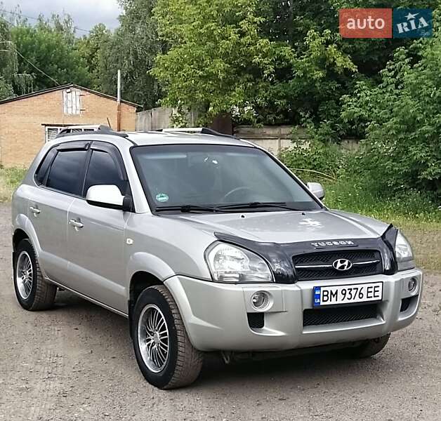 Внедорожник / Кроссовер Hyundai Tucson 2005 в Ромнах