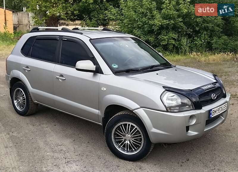 Внедорожник / Кроссовер Hyundai Tucson 2005 в Ромнах