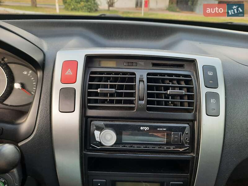 Внедорожник / Кроссовер Hyundai Tucson 2008 в Запорожье