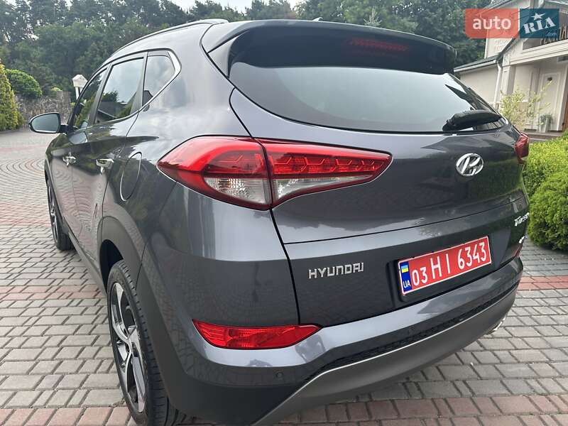 Внедорожник / Кроссовер Hyundai Tucson 2015 в Луцке