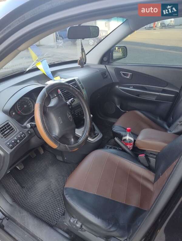 Внедорожник / Кроссовер Hyundai Tucson 2009 в Броварах