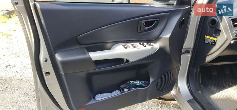 Внедорожник / Кроссовер Hyundai Tucson 2005 в Ромнах