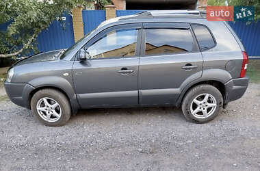 Внедорожник / Кроссовер Hyundai Tucson 2008 в 