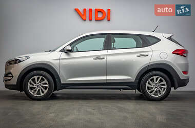 Внедорожник / Кроссовер Hyundai Tucson 2017 в 
