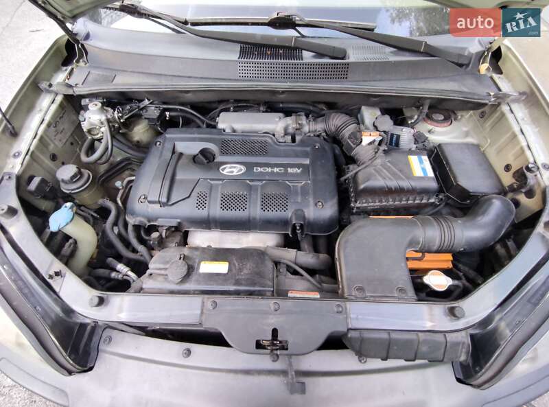 Позашляховик / Кросовер Hyundai Tucson 2007 в Києві