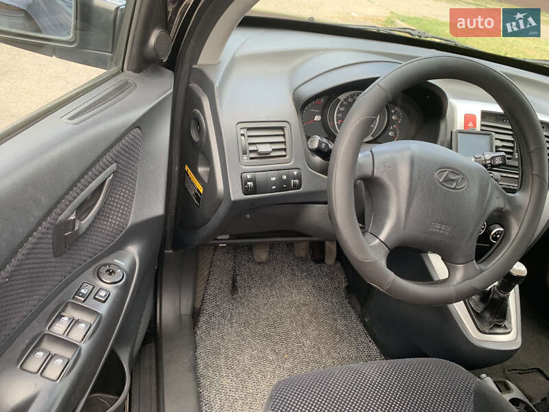 Позашляховик / Кросовер Hyundai Tucson 2007 в Умані