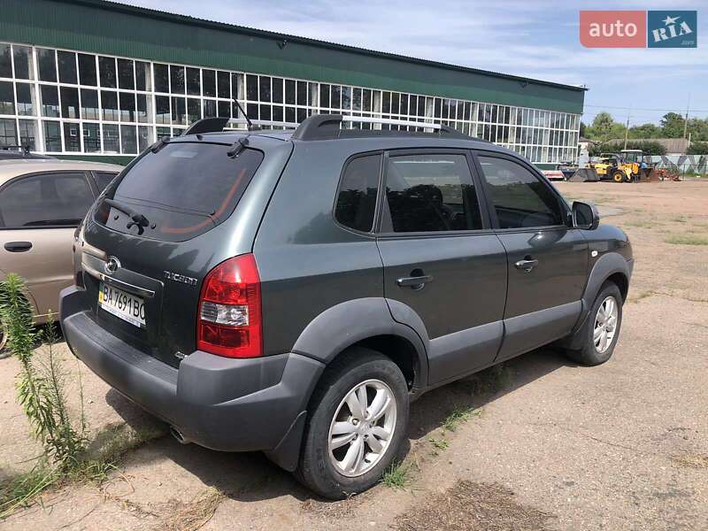 Внедорожник / Кроссовер Hyundai Tucson 2013 в Золотоноше