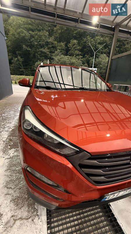 Позашляховик / Кросовер Hyundai Tucson 2016 в Івано-Франківську
