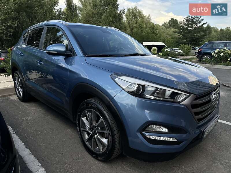 Позашляховик / Кросовер Hyundai Tucson 2017 в Києві