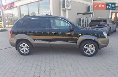 Позашляховик / Кросовер Hyundai Tucson 2006 в Чернівцях