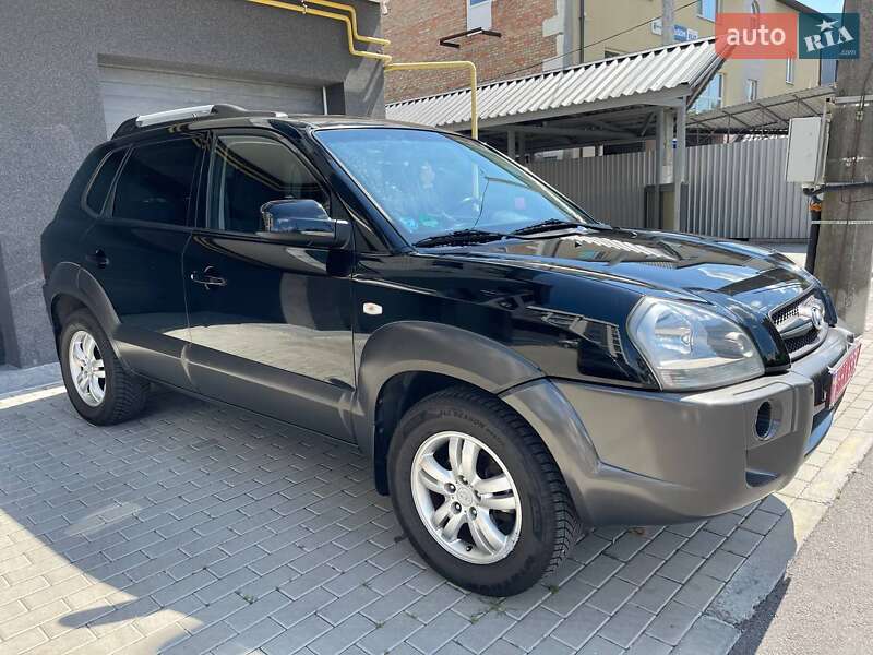 Внедорожник / Кроссовер Hyundai Tucson 2007 в Ракитном фото 2 Внедорожник / Кроссовер Hyundai Tucson 2007 в Ракитном