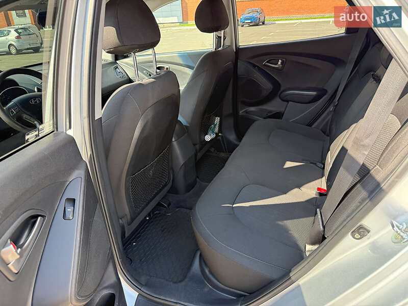 Внедорожник / Кроссовер Hyundai Tucson 2014 в Броварах фото 6 Внедорожник / Кроссовер Hyundai Tucson 2014 в Броварах