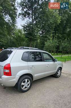 Внедорожник / Кроссовер Hyundai Tucson 2007 в 