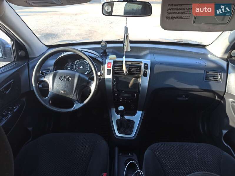 Позашляховик / Кросовер Hyundai Tucson 2009 в Тернополі фото 3 Позашляховик / Кросовер Hyundai Tucson 2009 в Тернополі