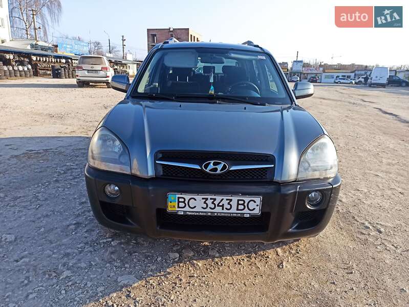 Позашляховик / Кросовер Hyundai Tucson 2009 в Тернополі фото 10 Позашляховик / Кросовер Hyundai Tucson 2009 в Тернополі