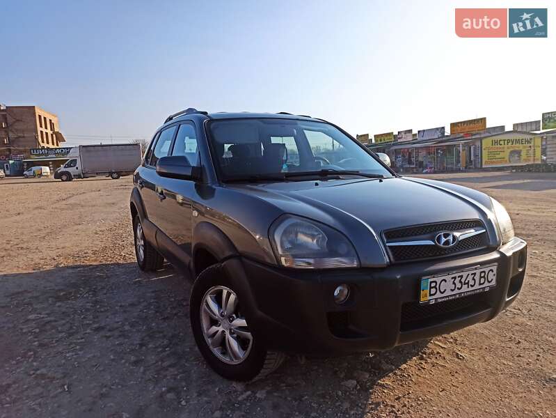 Позашляховик / Кросовер Hyundai Tucson 2009 в Тернополі фото 14 Позашляховик / Кросовер Hyundai Tucson 2009 в Тернополі