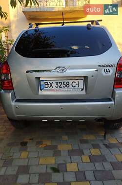 Внедорожник / Кроссовер Hyundai Tucson 2007 в 