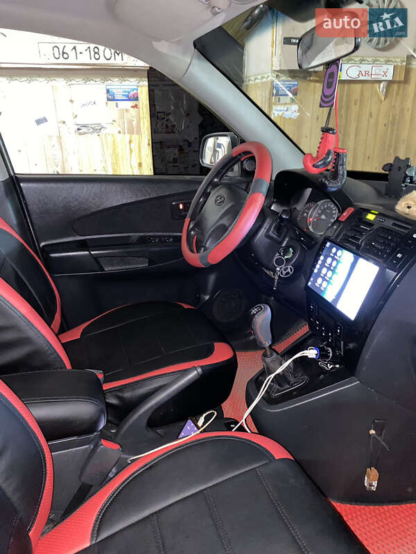 Позашляховик / Кросовер Hyundai Tucson 2008 в Малій Висці