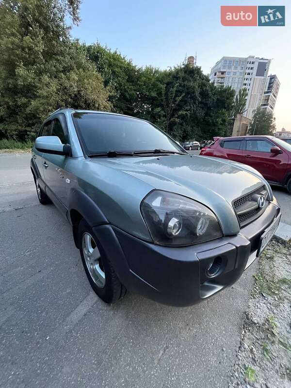 Внедорожник / Кроссовер Hyundai Tucson 2007 в Киеве фото 5 Внедорожник / Кроссовер Hyundai Tucson 2007 в Киеве
