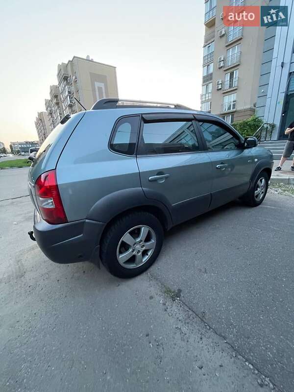 Внедорожник / Кроссовер Hyundai Tucson 2007 в Киеве фото 9 Внедорожник / Кроссовер Hyundai Tucson 2007 в Киеве