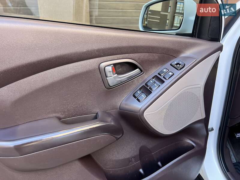 Позашляховик / Кросовер Hyundai Tucson 2014 в Вінниці