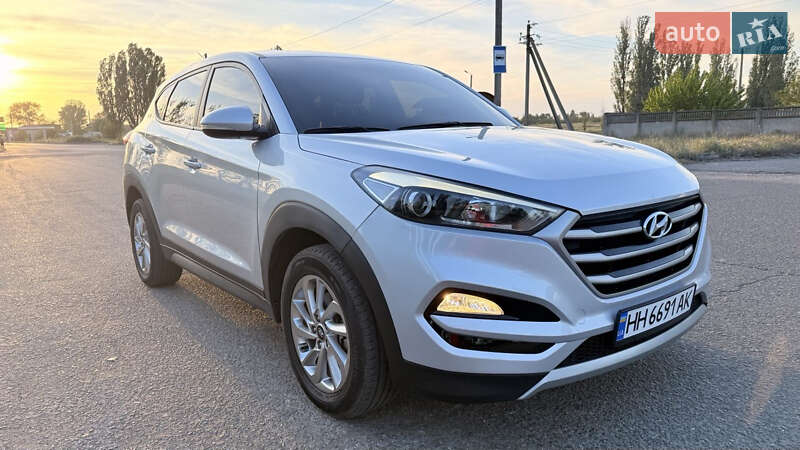 Внедорожник / Кроссовер Hyundai Tucson 2016 в Белгороде-Днестровском