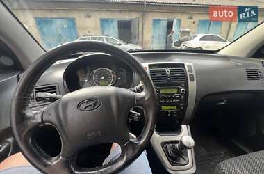 Внедорожник / Кроссовер Hyundai Tucson 2009 в 